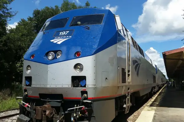 Trem Amtrak Dormitório: Conforto e Experiência nas Viagens de Longa Distância pelos Estados Unidos